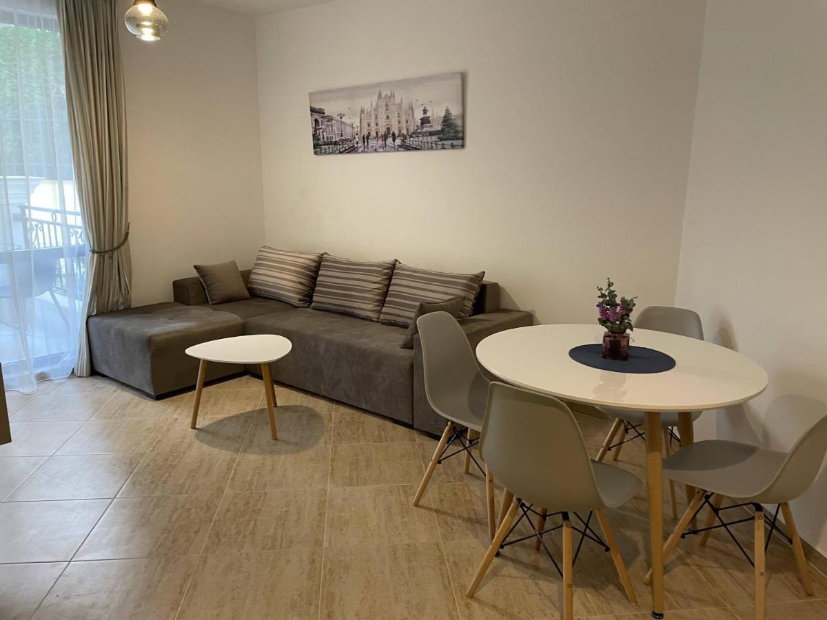 Horizon Katrina Apartments - Sea Line & Beach Access Sveti Vlas Ngoại thất bức ảnh